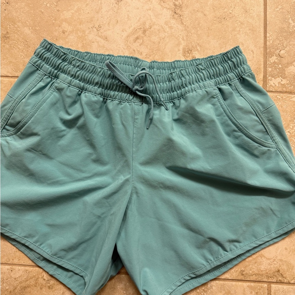 Columbia Women's Shorts